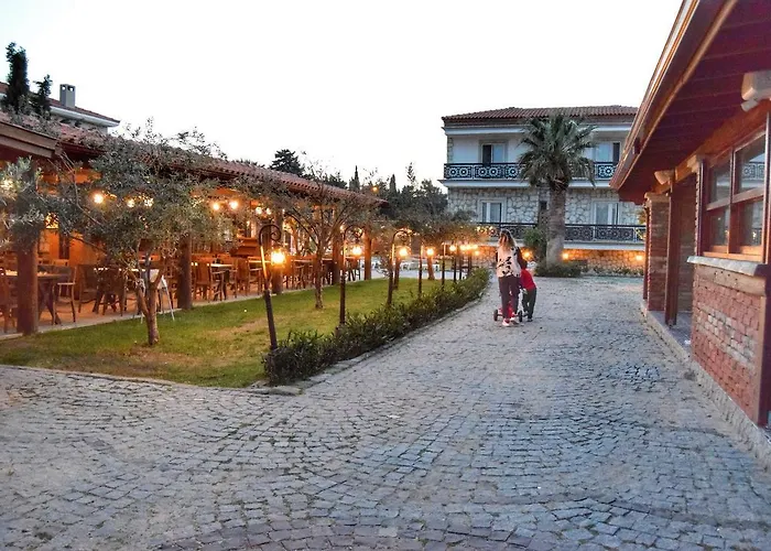 Ξενοδοχείο Wood Town